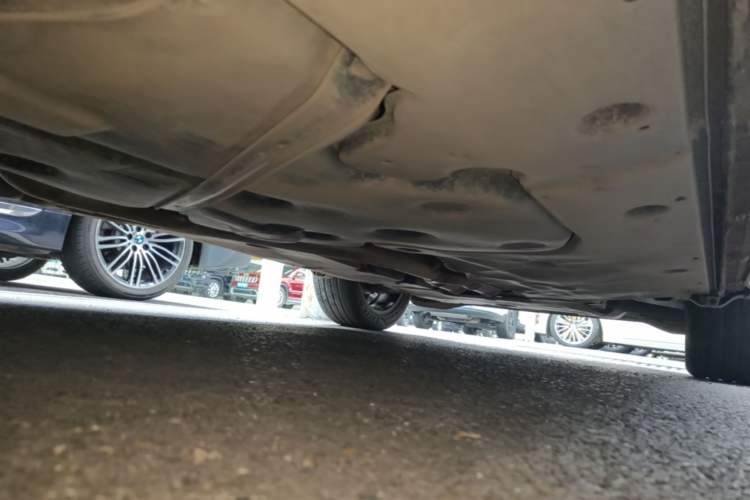 Used Volkswagen Teramont 2023 380TSI Four-Wheel Drive Luxury Edition Right Side Sill