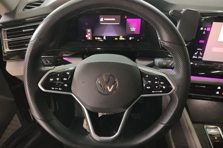 Used Volkswagen Teramont 2023 380TSI Four-Wheel Drive Luxury Edition Steering Wheel