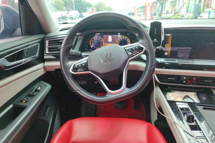 Used Volkswagen Teramont 2023 380TSI Four-Wheel Drive Luxury Edition Steering Wheel