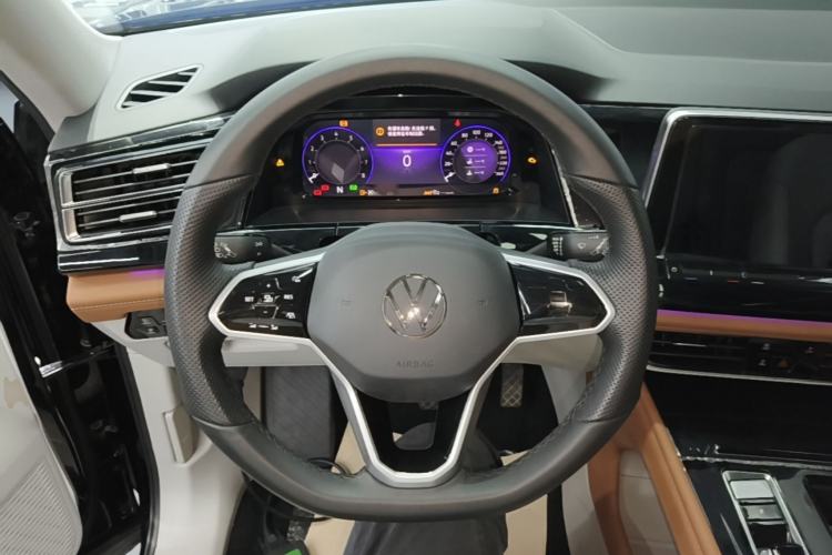 Used Volkswagen Teramont 2023 380TSI Four-Wheel Drive Luxury Edition Steering Wheel