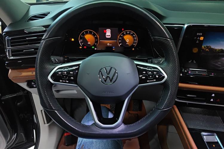 Used Volkswagen Teramont 2023 380TSI Four-Wheel Drive Luxury Edition Steering Wheel