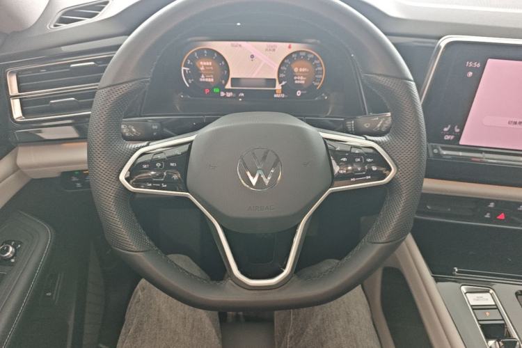 Used Volkswagen Teramont 2023 380TSI Four-Wheel Drive Luxury Edition Steering Wheel