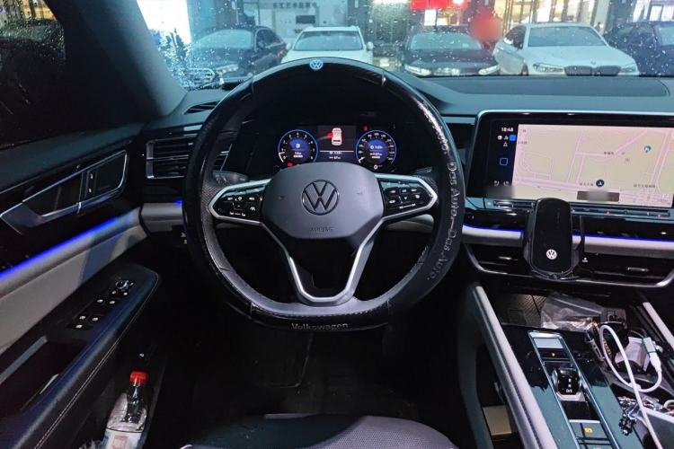 Used Volkswagen Teramont 2023 530 V6 All-Wheel Drive Prestige Flagship Edition Steering Wheel