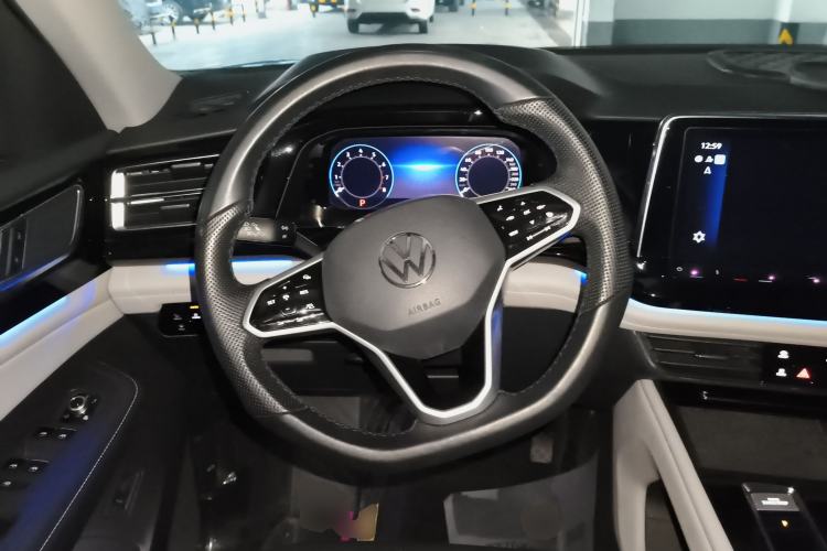 Used Volkswagen Teramont 2023 380TSI Four-Wheel Drive Luxury Edition Steering Wheel