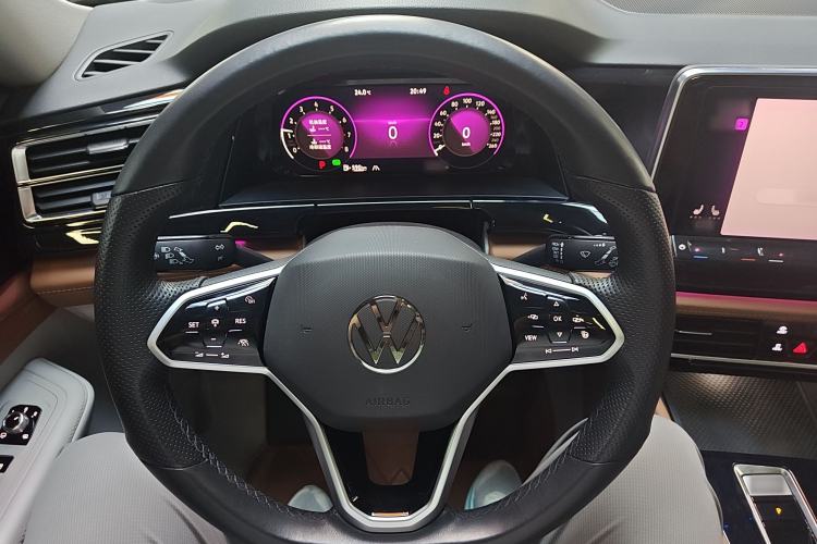 Used Volkswagen Teramont 2023 380TSI Four-Wheel Drive Luxury Edition Steering Wheel