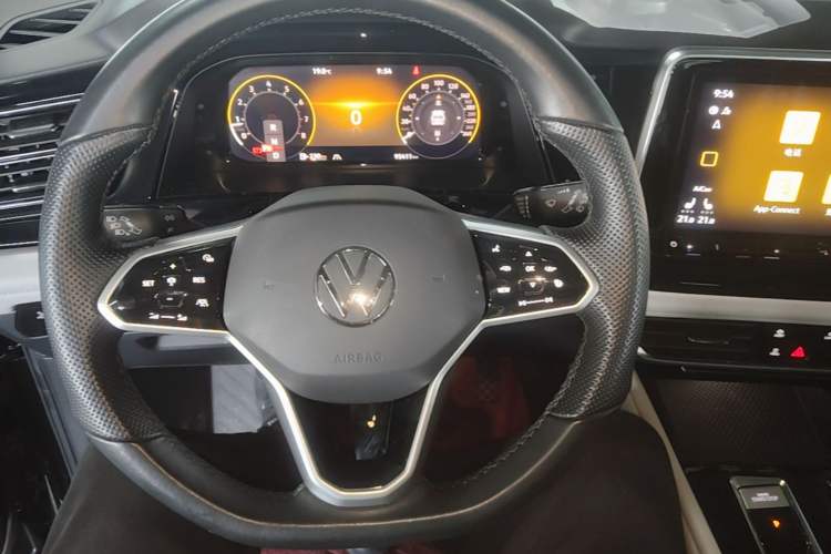 Used Volkswagen Teramont 2023 530 V6 Four-Wheel Drive Prestige Luxury Edition Steering Wheel