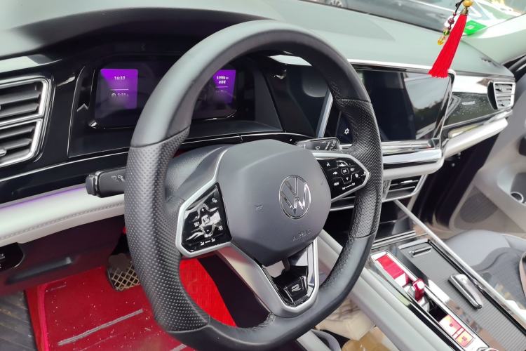 Used Volkswagen Teramont 2023 380TSI Four-Wheel Drive Prestige Luxury Edition Steering Wheel