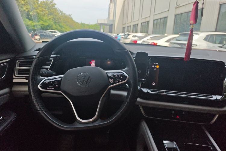 Used Volkswagen Teramont 2023 380TSI Four-Wheel Drive Prestige Luxury Edition Steering Wheel