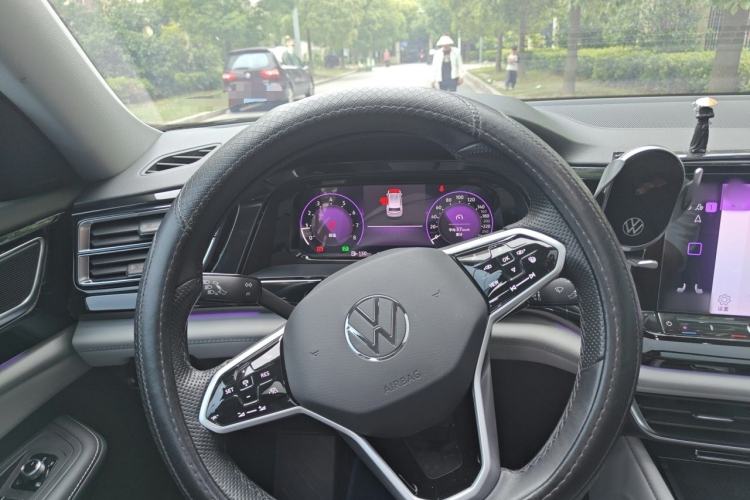 Used Volkswagen Teramont 2023 Facelift 380TSI Four-Wheel Drive Luxury Deluxe Edition Steering Wheel