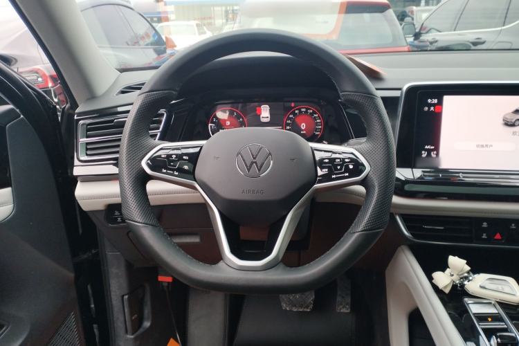 Used Volkswagen Teramont 2023 380TSI Four-Wheel Drive Prestige Flagship Edition Steering Wheel