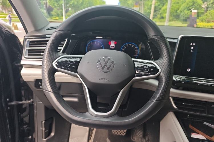 Used Volkswagen Teramont 2023 530 V6 Four-Wheel Drive Prestige Luxury Edition Steering Wheel