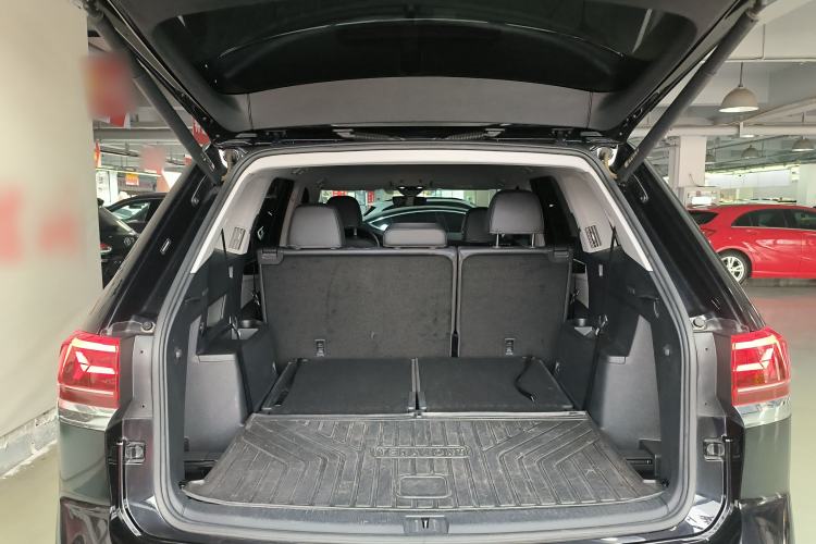 Used Volkswagen Teramont 2023 380TSI Four-Wheel Drive Luxury Edition Trunk