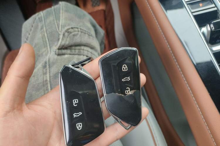 Used Volkswagen Teramont 2023 330TSI Two-Wheel-Drive Prestige Luxury Edition Vehicle Key