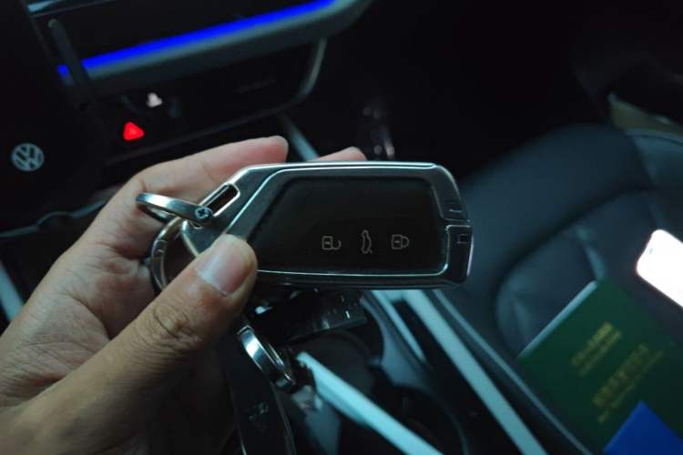 Used Volkswagen Teramont 2023 530 V6 All-Wheel Drive Prestige Flagship Edition Vehicle Key