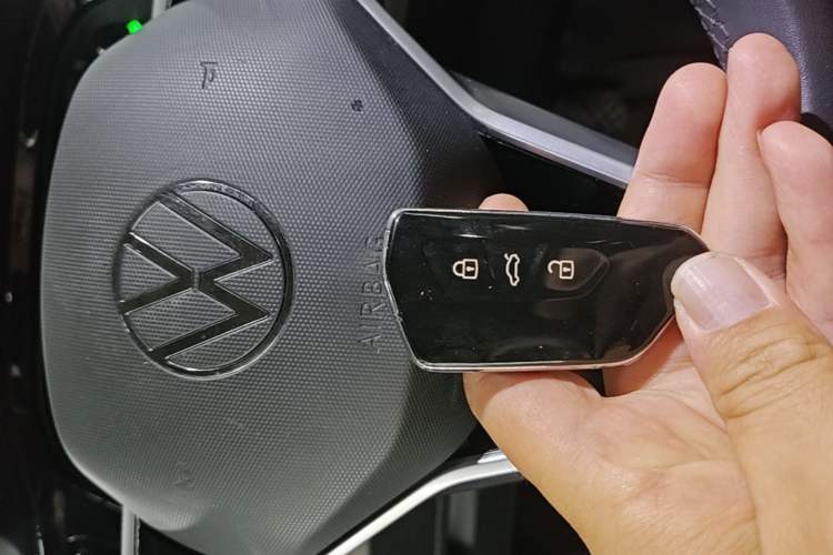 Used Volkswagen Teramont 2023 530 V6 All-Wheel Drive Prestige Flagship Edition Vehicle Key