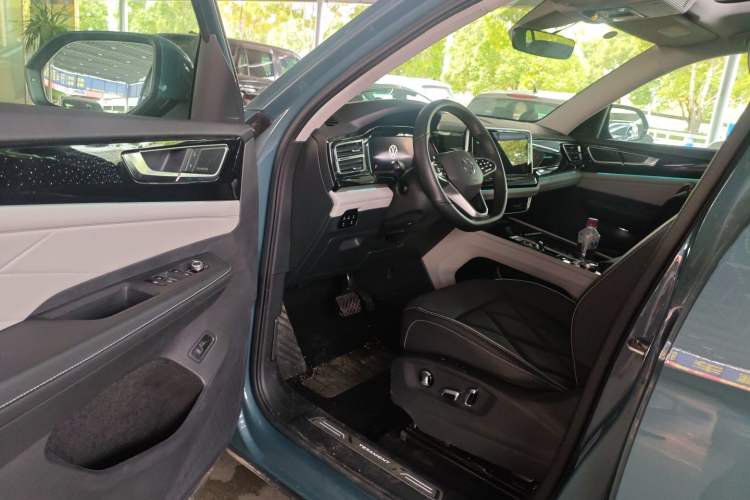 Used Volkswagen Teramont 2023 380TSI Four-Wheel Drive Prestige Flagship Edition Driver Seat