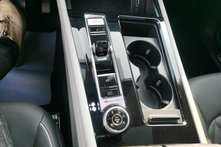 Used Volkswagen Teramont 2023 380TSI Four-Wheel Drive Prestige Luxury Edition Gear Lever
