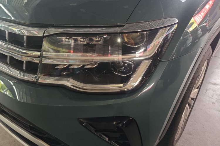 Used Volkswagen Teramont 2023 380TSI Four-Wheel Drive Prestige Flagship Edition Left Front Headlight
