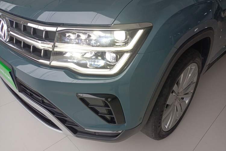 Used Volkswagen Teramont 2023 380TSI Four-Wheel Drive Prestige Flagship Edition Left Front Headlight