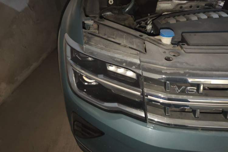 Used Volkswagen Teramont 2023 530 V6 Four-Wheel Drive Prestige Luxury Edition Right Front Headlight