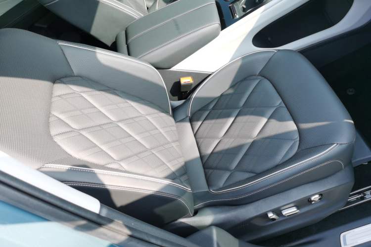 Used Volkswagen Teramont 2023 380TSI Four-Wheel Drive Prestige Luxury Edition Right Front Seat