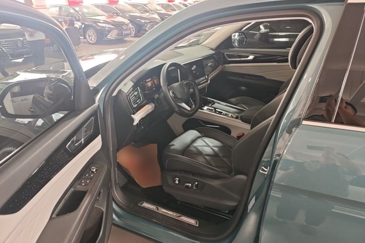 Used Volkswagen Teramont 2023 530 V6 All-Wheel Drive Prestige Flagship Edition Driver Seat