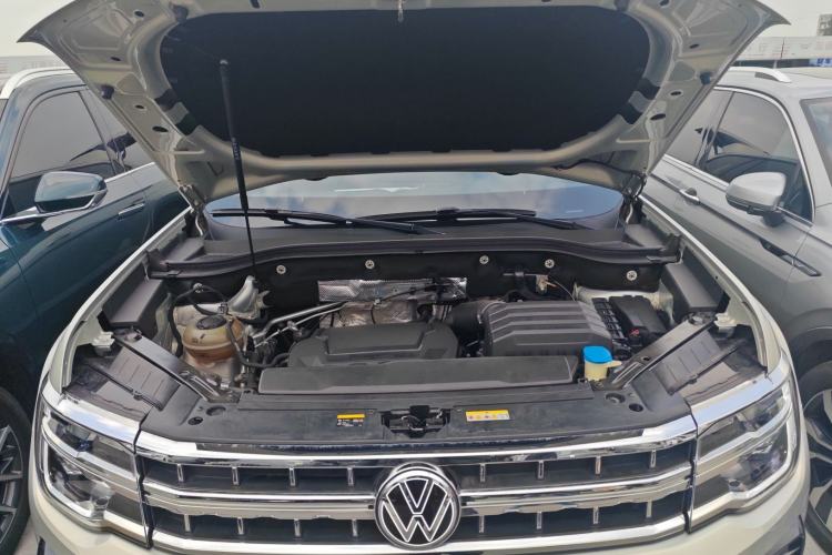 Used Volkswagen Teramont 2023 380TSI Four-Wheel Drive Luxury Edition Engine Bay