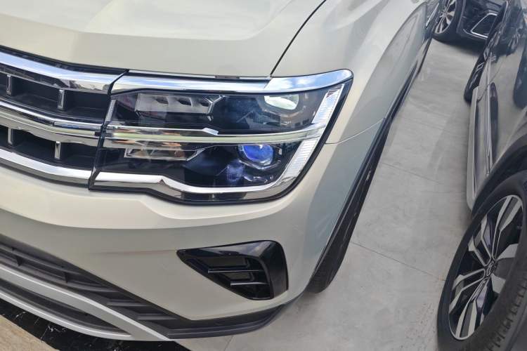Used Volkswagen Teramont 2023 380TSI Four-Wheel Drive Luxury Edition Left Front Headlight