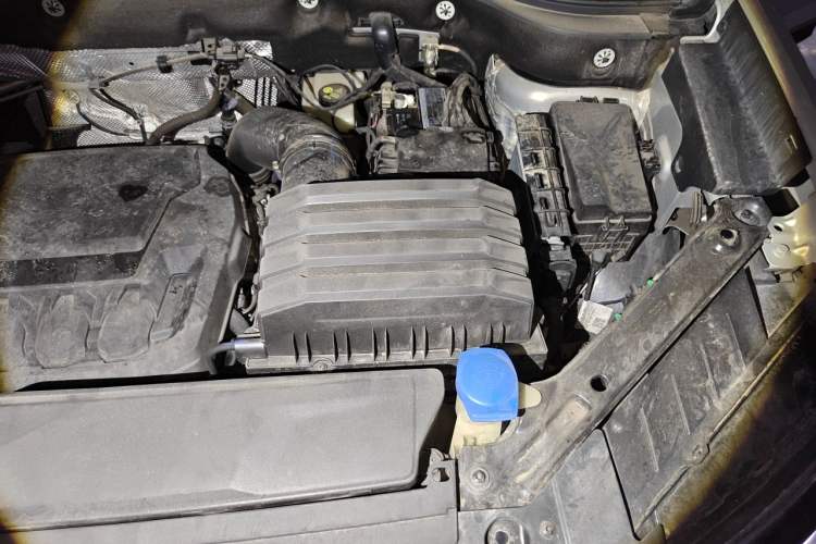 Used Volkswagen Teramont 2023 380TSI Four-Wheel Drive Prestige Luxury Edition Engine Bay Left