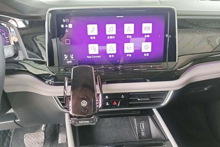 Used Volkswagen Teramont 2024 380TSI All-Wheel Drive Longyao Edition Audio And AC Panel