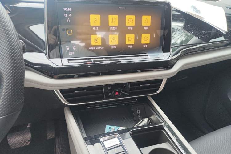 Used Volkswagen Teramont 2024 380TSI Four-Wheel Drive Prestige Luxury Edition Audio And AC Panel