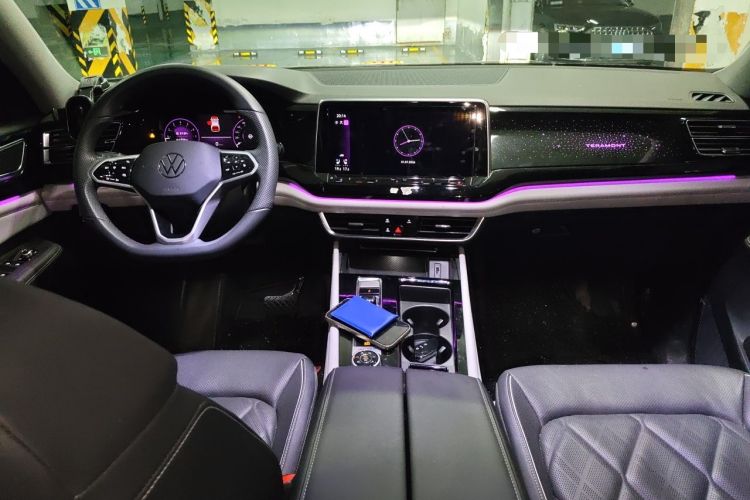Used Volkswagen Teramont 2024 380TSI All-Wheel Drive Longyao Edition Center Console