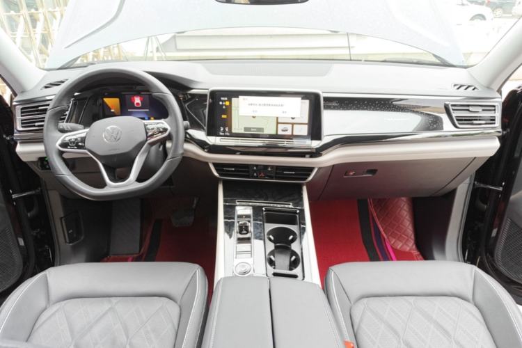 Used Volkswagen Teramont 2024 380TSI All-Wheel Drive Longyao Edition Center Console