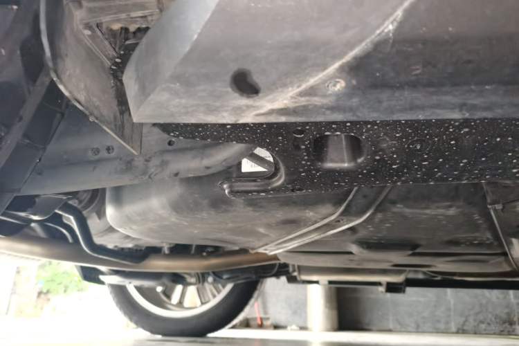 Used Volkswagen Teramont 2024 380TSI Four-Wheel Drive Longxiang Edition Chassis Rear Right