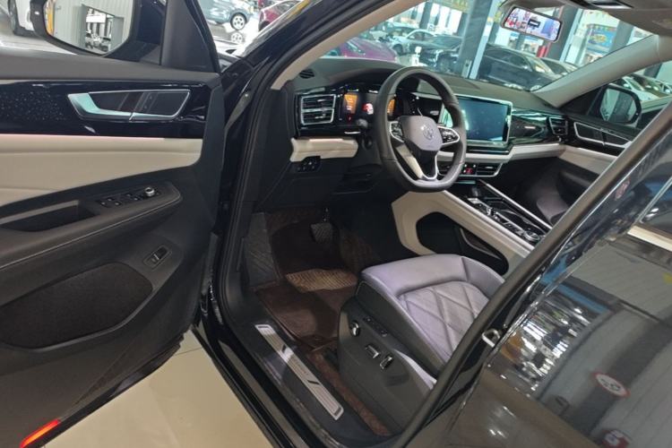 Used Volkswagen Teramont 2024 380TSI Four-Wheel Drive Prestige Luxury Edition Driver Seat
