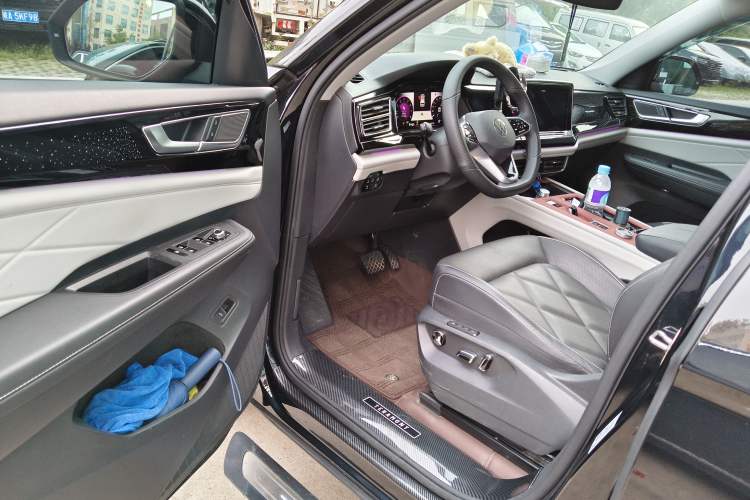 Used Volkswagen Teramont 2024 380TSI Four-Wheel Drive Prestige Luxury Edition Driver Seat