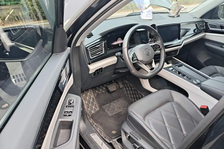 Used Volkswagen Teramont 2024 380TSI All-Wheel Drive Longyao Edition Driver Seat