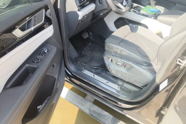 Used Volkswagen Teramont 2024 380TSI All-Wheel Drive Longyao Edition Driver Seat