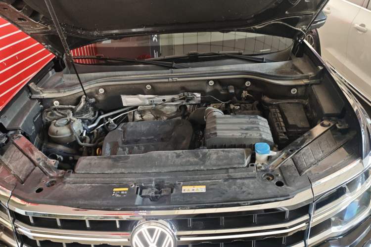 Used Volkswagen Teramont 2024 380TSI All-Wheel Drive Longyao Edition Engine Bay