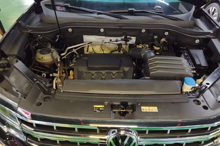 Used Volkswagen Teramont 2024 380TSI All-Wheel Drive Longyao Edition Engine Bay