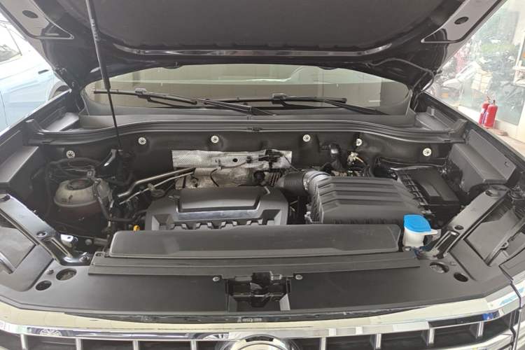Used Volkswagen Teramont 2024 380TSI Four-Wheel Drive Longxiang Edition Engine Bay