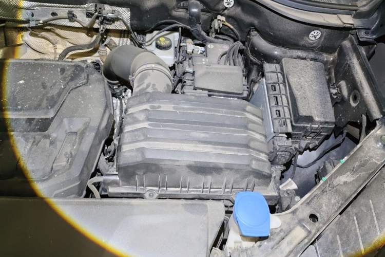 Used Volkswagen Teramont 2024 380TSI All-Wheel Drive Longyao Edition Engine Bay Left