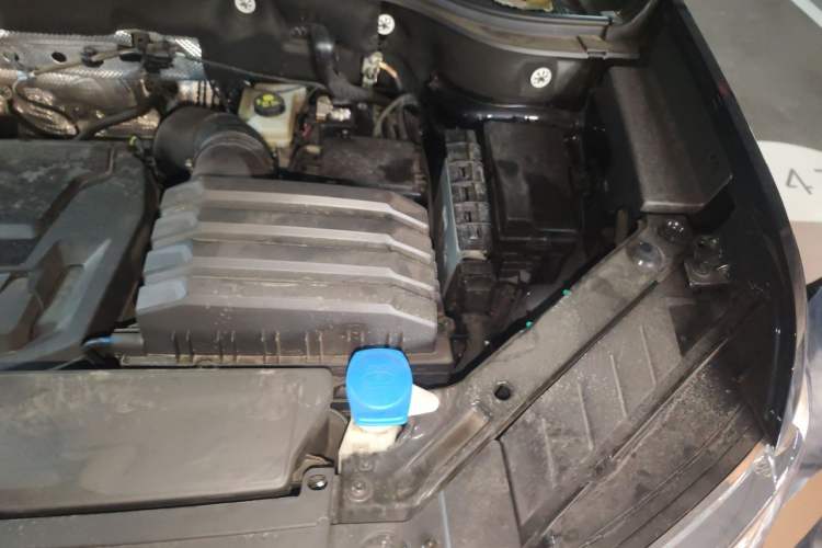 Used Volkswagen Teramont 2024 380TSI All-Wheel Drive Longyao Edition Engine Bay Left