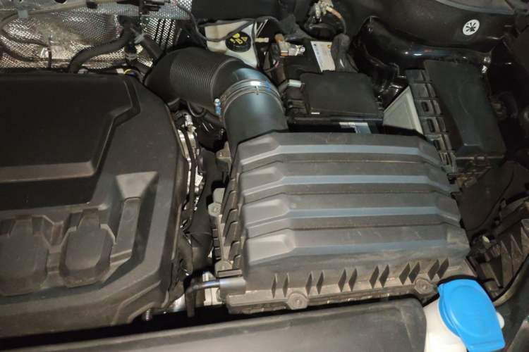 Used Volkswagen Teramont 2024 380TSI Four-Wheel Drive Longxiang Edition Engine Bay Left