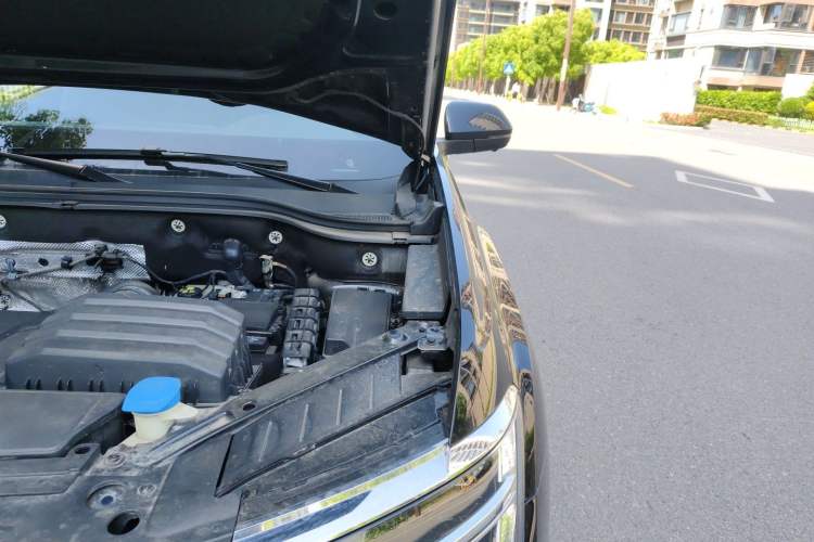 Used Volkswagen Teramont 2024 380TSI Four-Wheel Drive Prestige Luxury Edition Engine Bay Left