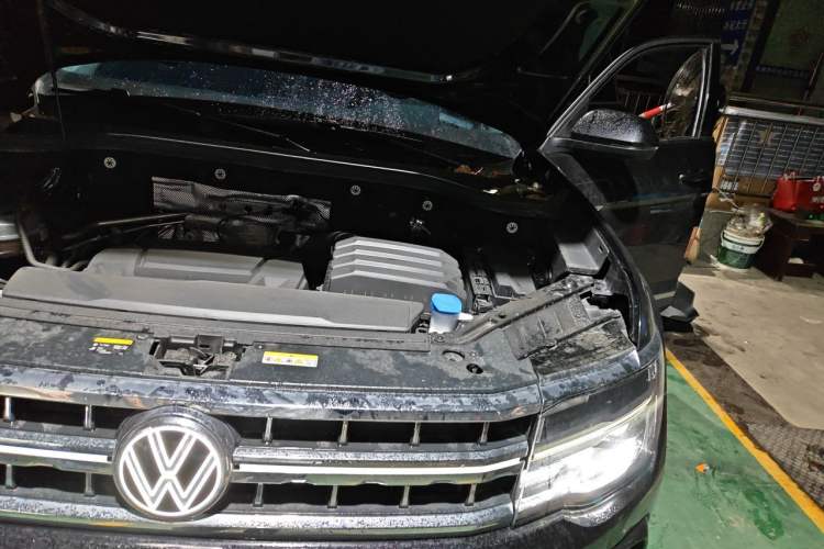 Used Volkswagen Teramont 2024 380TSI All-Wheel Drive Longyao Edition Engine Bay Left