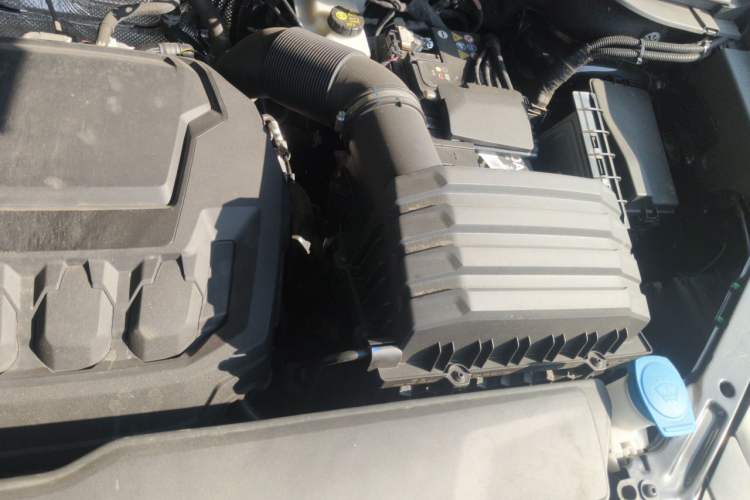 Used Volkswagen Teramont 2024 380TSI All-Wheel Drive Longyao Edition Engine Bay Left
