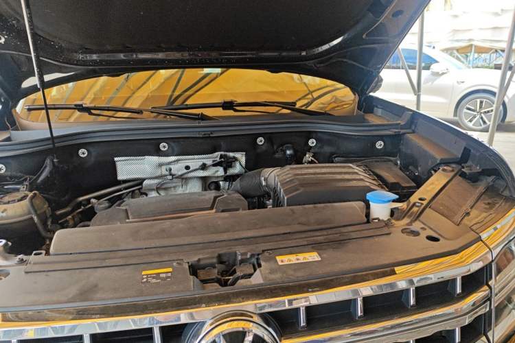 Used Volkswagen Teramont 2024 380TSI All-Wheel Drive Longyao Edition Engine Bay Left