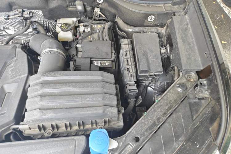 Used Volkswagen Teramont 2024 380TSI All-Wheel Drive Longyao Edition Engine Bay Left
