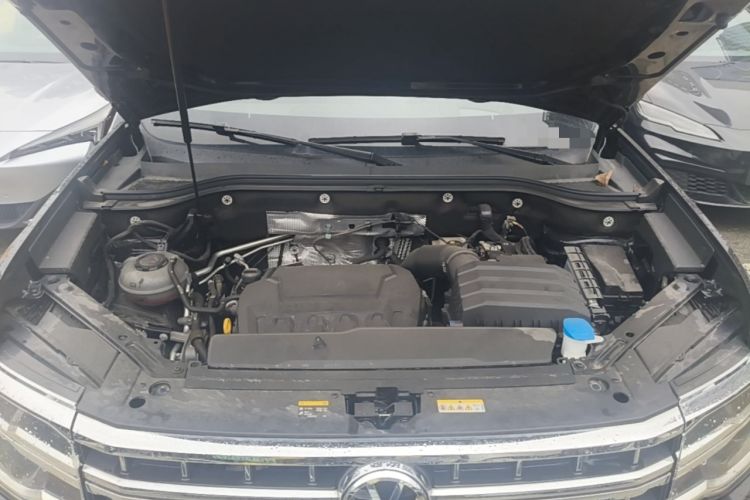 Used Volkswagen Teramont 2024 380TSI Four-Wheel Drive Longxiang Edition Engine Bay